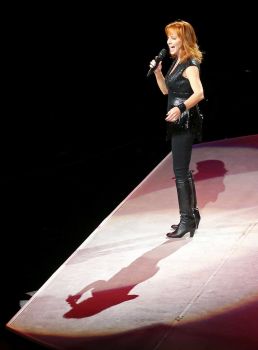 Reba Singing 2